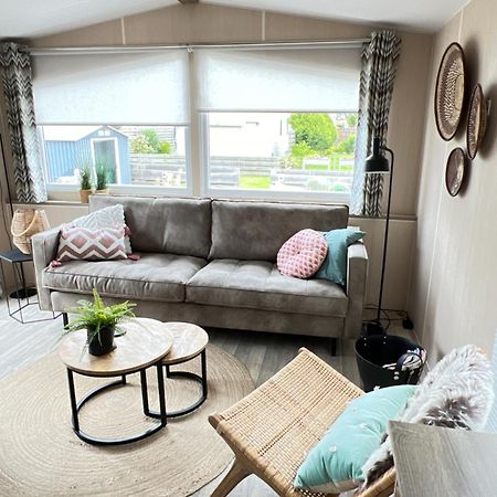 Chalet 2A Op Recreatiepark De Wielen Синт Мартен Екстериор снимка