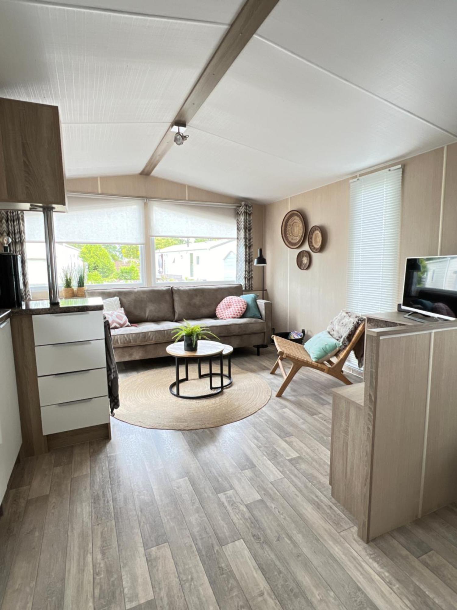Chalet 2A Op Recreatiepark De Wielen Синт Мартен Екстериор снимка